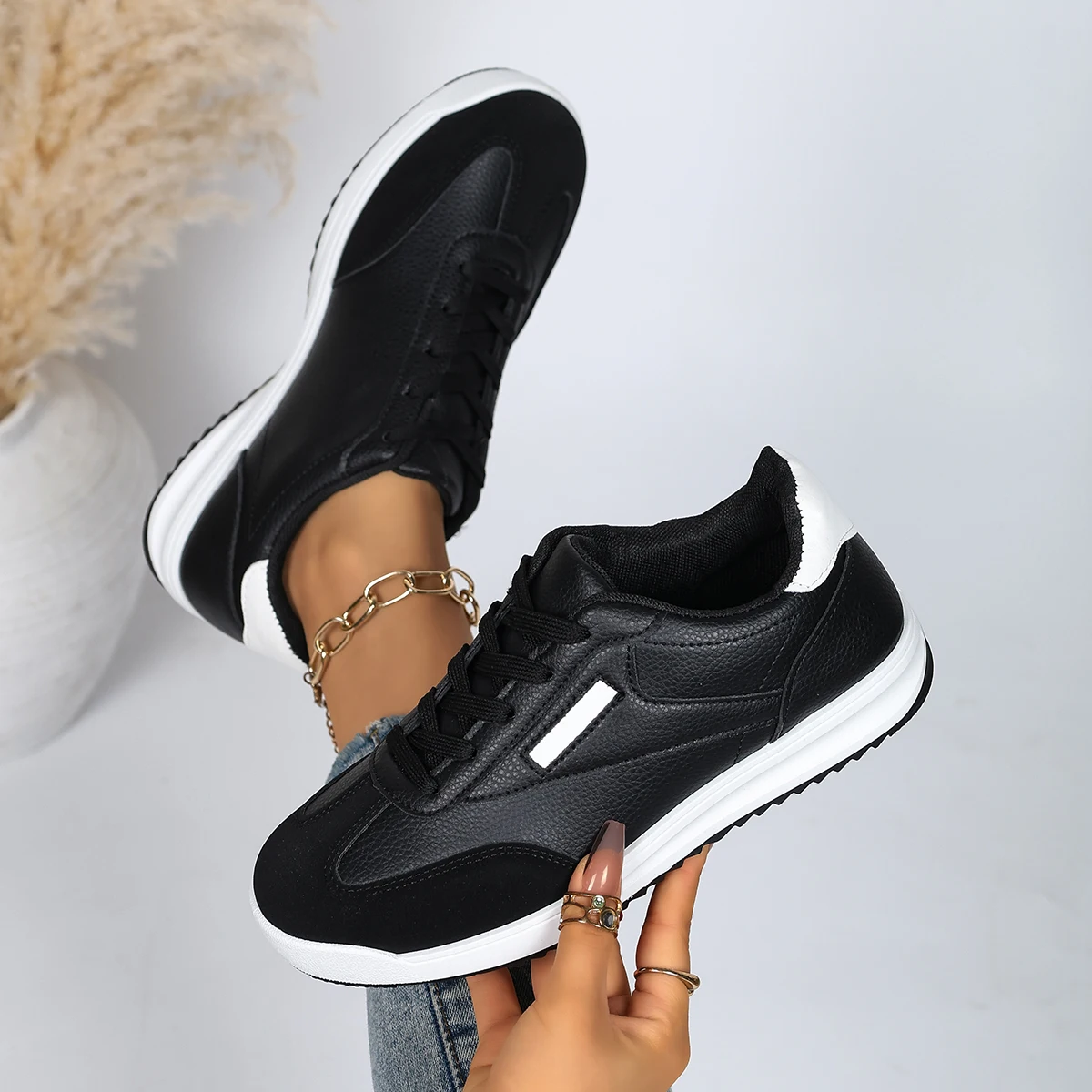 Vintage Fashion Rome - Women Sneakers Comfortable Shoes Women Low