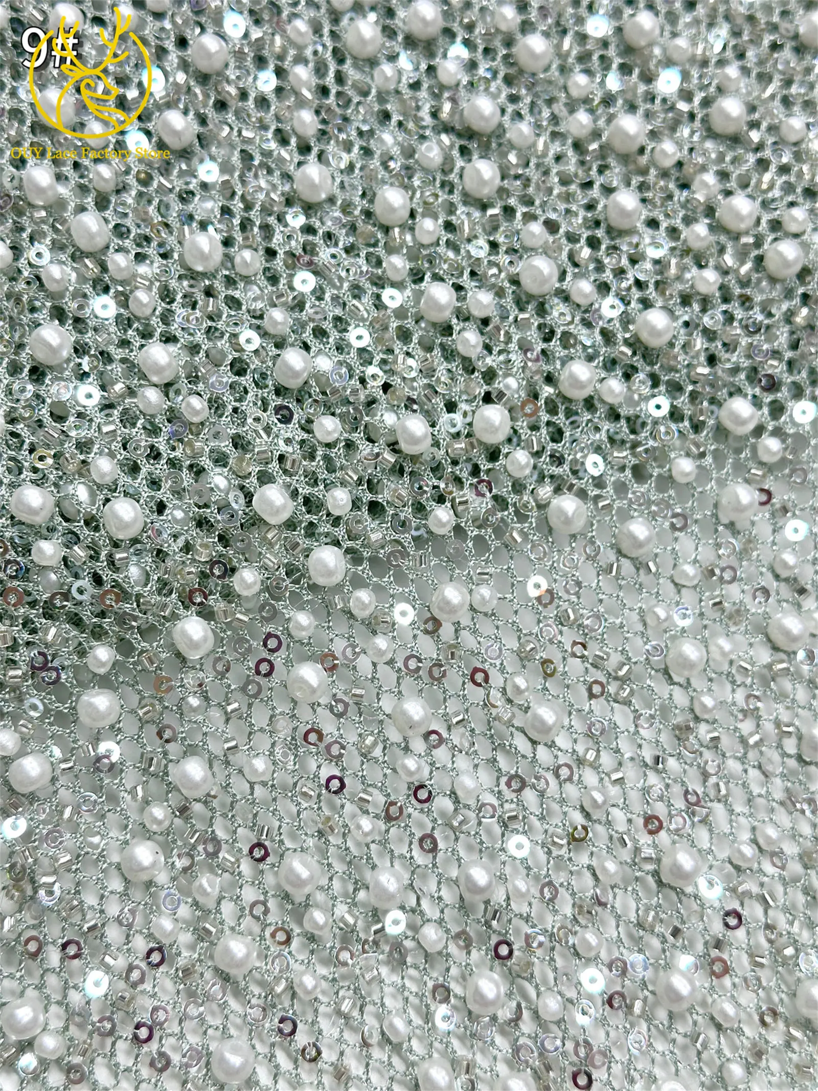 Neuer Stil Afrikanischer Perlen-Spitzenstoff Hochwertiger nigerianischer Perlen-Pailletten-Spitzenstoff Luxuriöser französischer Netzstoff zum Nähen von Hochzeitskleidern – Detail 23
