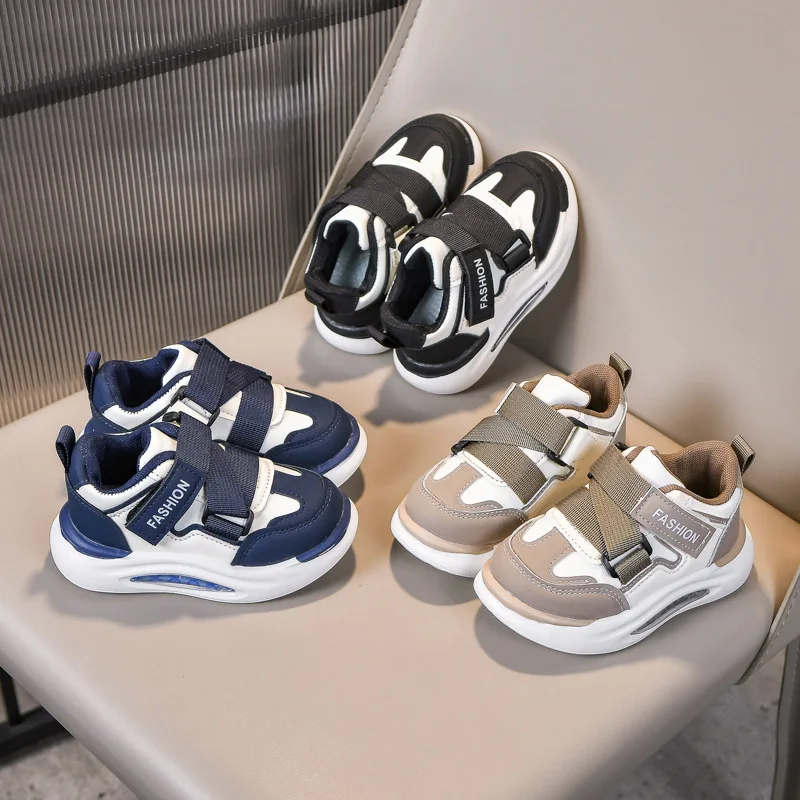 2026 New Autumn Children's Shoes Boys' Sports Shoes Leather Surface Breathable Non-Slip Versatile Sports Shoes for Children