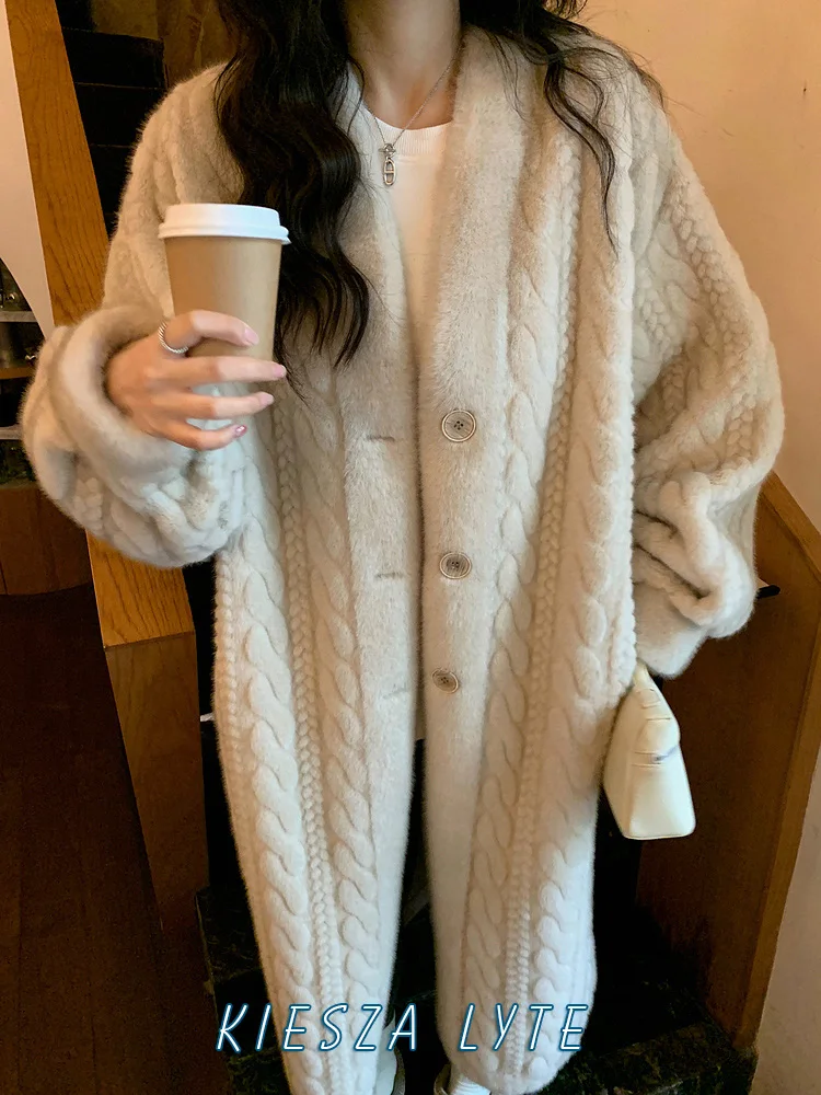 

2024 Thicken Long Faux Fur Coat Ladies Faux Fur Coats Winter Oneness Paris fashion Mid-Length Warm Women Artificial minkt hair