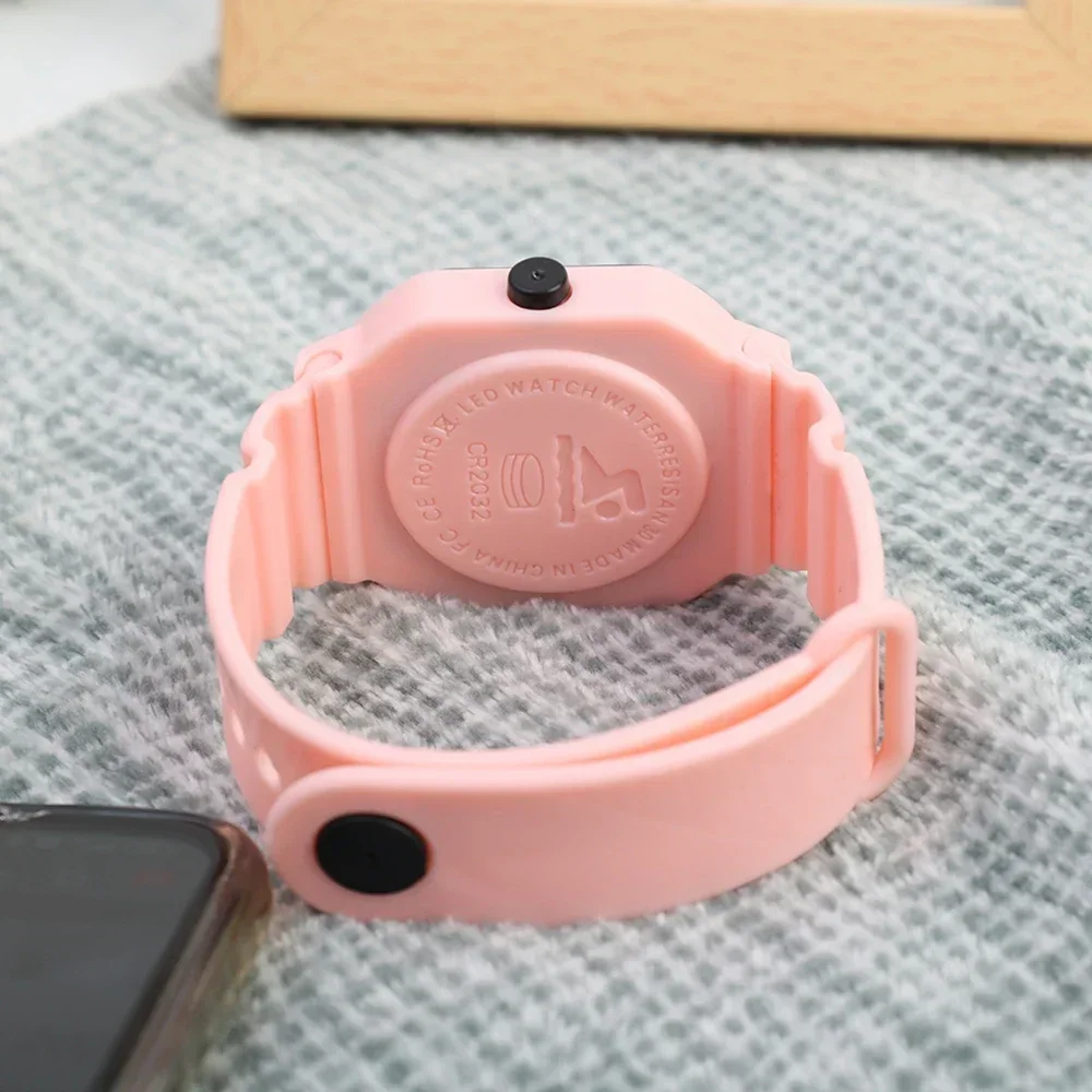 Montre numérique LED pour enfants, montres de sport étanches pour garçons, montre numérique en silicone pour filles, montre électronique décontractée pour enfants