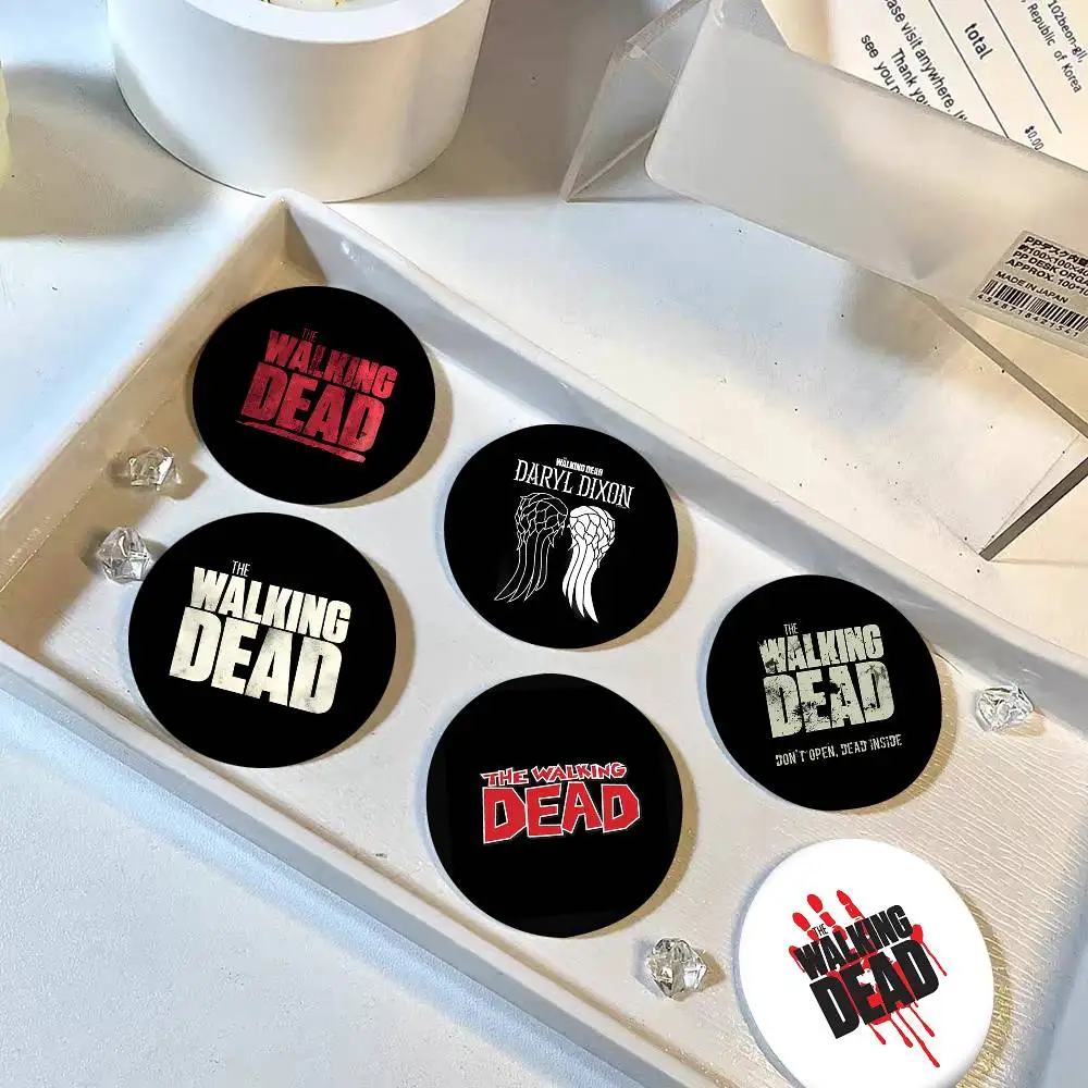 The Walking Dead Cartoon Round Badge Creative Brooch Clothing Backpack Accessories Lapel Pin