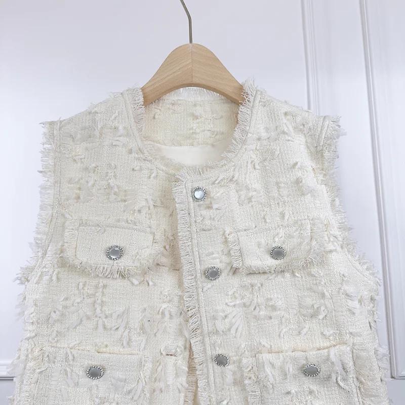 Women Fragrant Wind Round Neck Raw Edge Apricot Casual Vest Tweed Vest Studded Buckle Multi-pocket Sleeveless Vest Coat Female