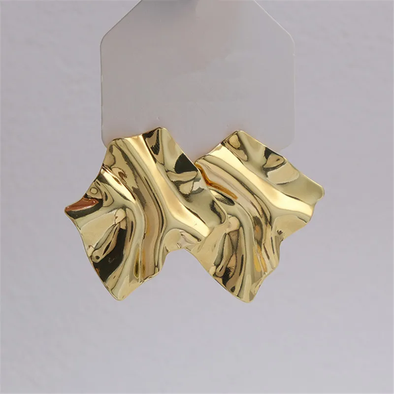 oorbellen 2024 trend Exaggerated earrings geometric irregular wrinkle face metallic sense women temperament girls jewelry