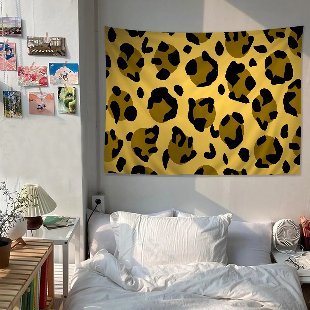 

Leopard Grain Pattern Anime Tapestry Hanging Tarot Hippie Wall Rugs Dorm Wall Hanging Sheets