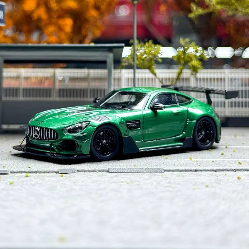 RM 1:64 Scale GT S Alloy Car Model Simulation Toy Desktop Collection Souvenirs Gift Static Finished Decoration