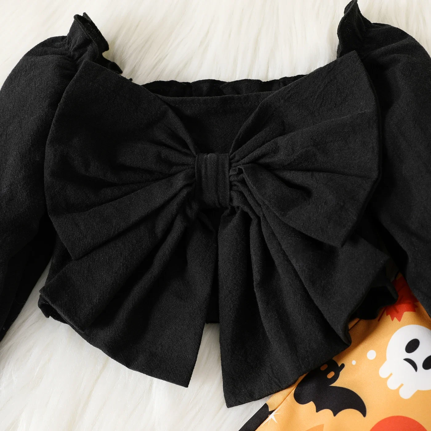 PatPat Halloween 2pcs Baby Girl Long-sleeve Bow Front Crop Top and Allover Print Flared Pants Set Soft and Comfortable