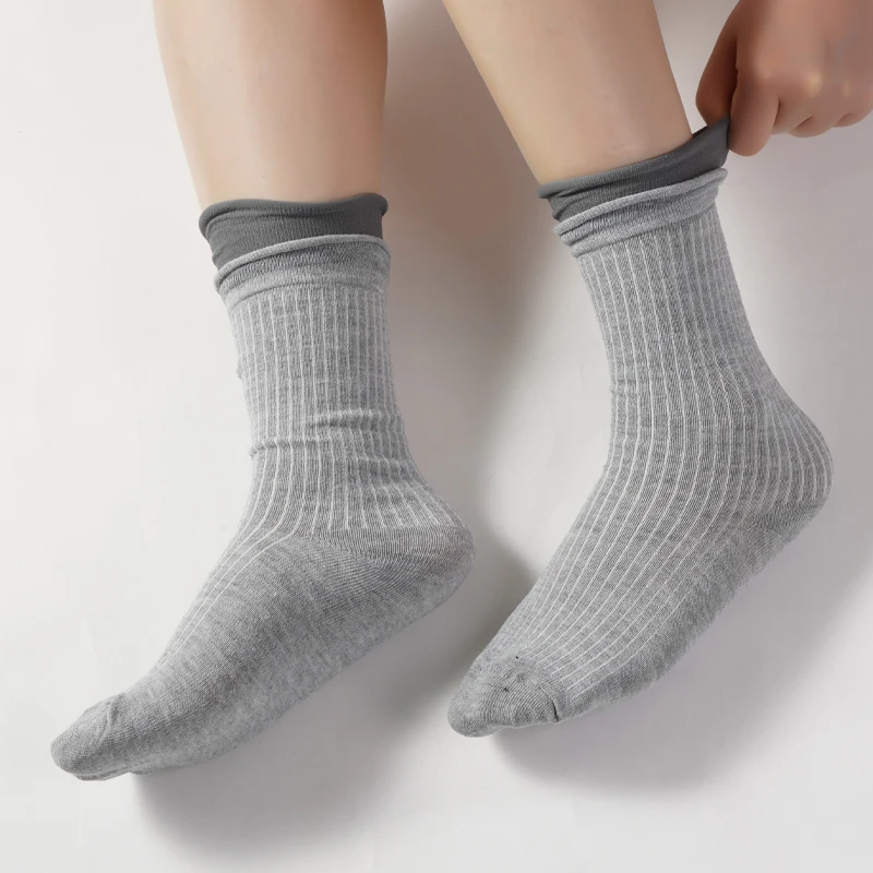 Women's Socks New Simple Solid Color Breathable Fake Two Pieces Fashoin Cotton Socks Striped Comfortable Autumn Middle Tube Sock