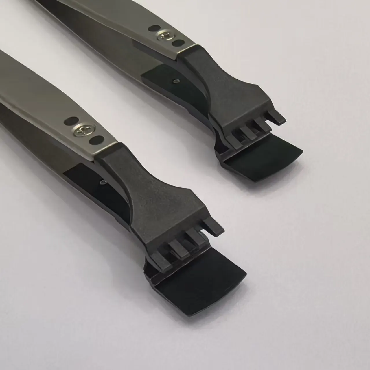 2‑6 Inch Silicon Wafer Tweezers, High Temperature Resistant Anti‑Static Type with Interchangeable Head