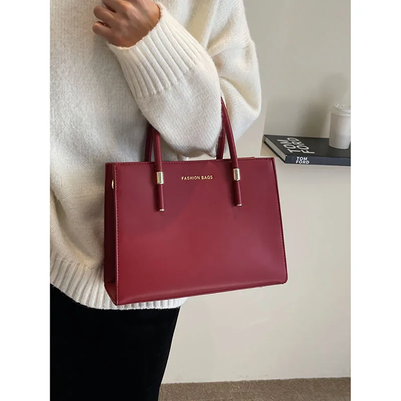 Red High-end Texture Tote Bag Temperament Portable Shoulder Crossbody Bag Women 2024 Spring New Large Capacity Casual Square Bag