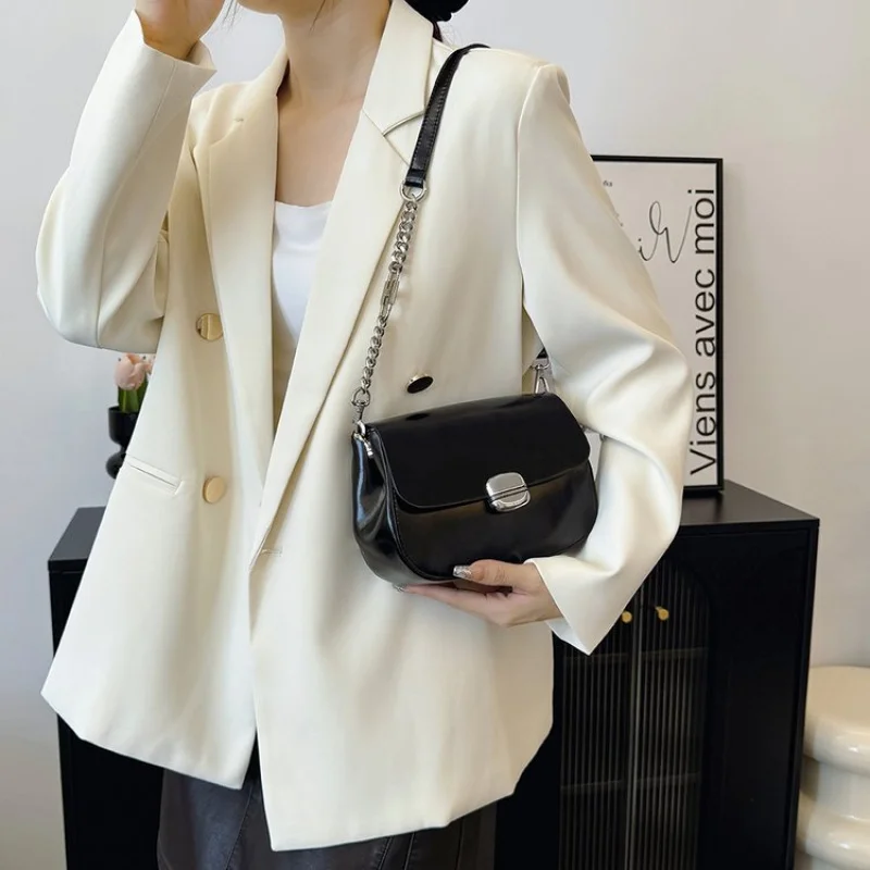 

Холщовый рюкзак для маленьких девочек с милым принтом и несколькими карманами, идеально подходящий для школы и повседневного использования на открытом воздухе