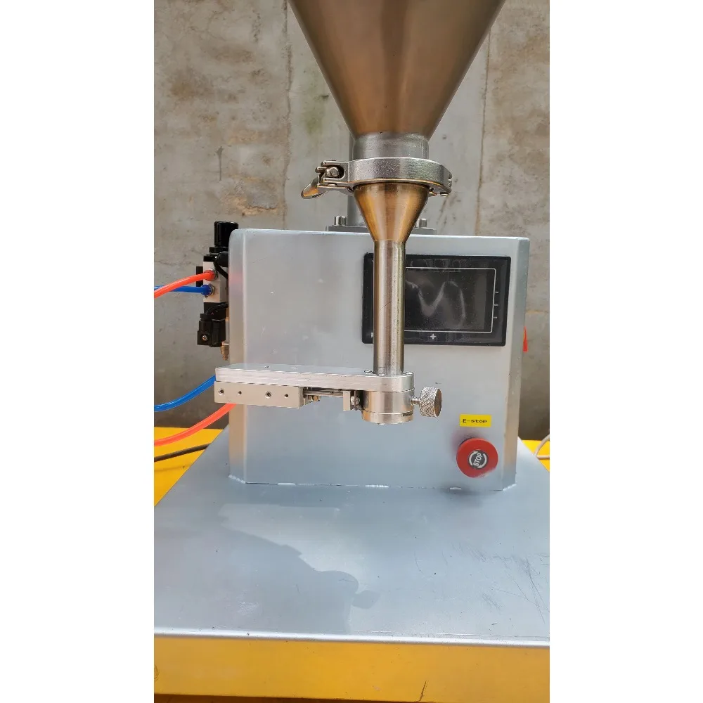 Máquina llenadora de polvo semiautomática de escritorio TOSPF200-1, máquina llenadora de tornillos para tarros, botellas, latas y tubos