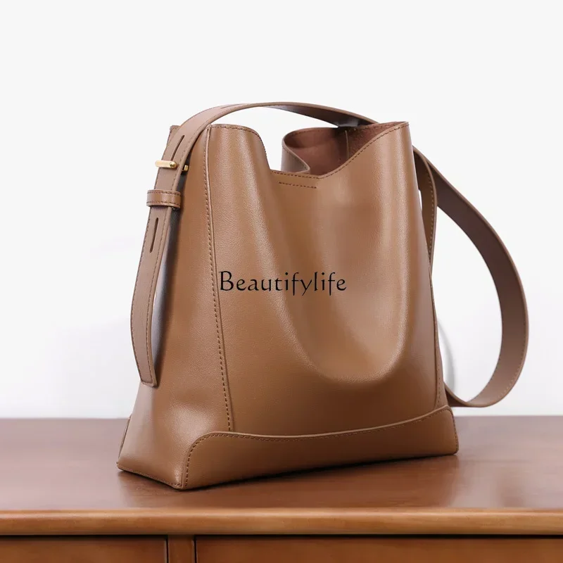 Cowhide Commuter Bucket Bag High-Grade Niche Soft Leather Large Capacity Broadband Shoulder Bag