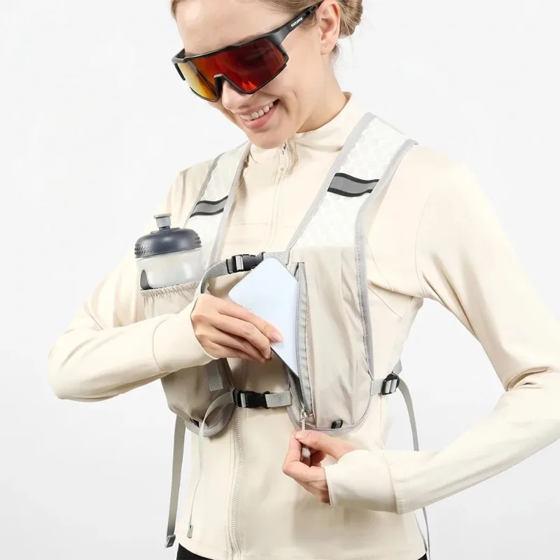 Lightweight Reflective Running Vest Hydration Chest Pack Sports Storage Backpack With Phone Pocket For Biking Jogging Hiking