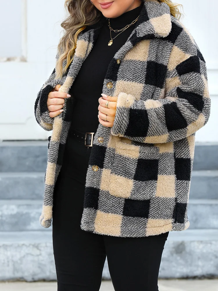 GIBSIE Plus Size Plaid Single Breasted Winter Coat Women Vintage Pockets Long Sleeve Thickened Plush Lapel Jacket Woman New 2024