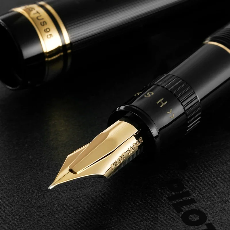 original PILOT Justus 95 Fountain Pen Adjustable Soft Hard Nib 14K Gold Calligraphy Practice Calligraphy Gift High-end Commerce