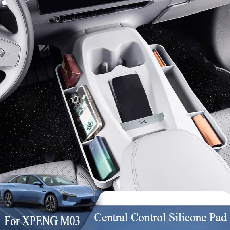 

Интегрированная силиконовая накладка с центральным управлением и беспроводной зарядкой для XPENG Xiaopeng MONA M03, противоскользящий ремень, аксессуары для хранения