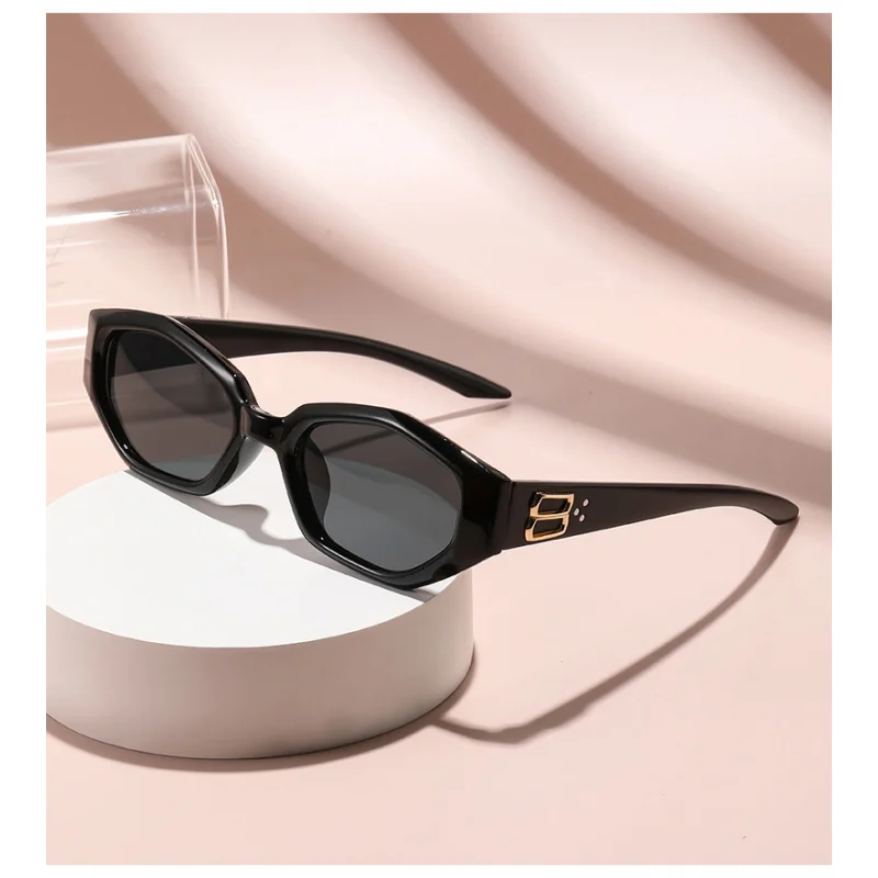 Polygonal sunglasses, vintage fashion, cross-border style, small square frame, slimming effect for round faces, personalized str