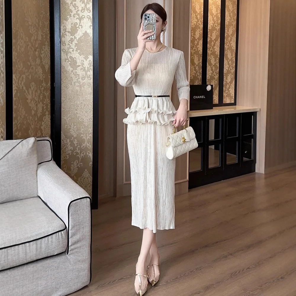 

Miyake Pleated High-end Fashion Dress for Women 2025 Autumn New Gold Stamping Temperament Elegant Waist-hugging Pleated Skirt