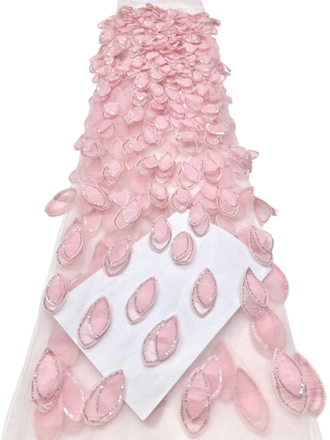 Luxury 3D Applique Floral Beaded Sequins Embroidered Tulle Lace Fabric For European Bridal Wedding Evening Prom Dresses Sewing