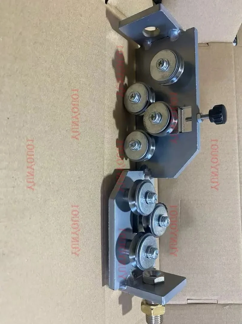 

AAA Manual Steel Aluminum Tube Air Conditioning Copper Tube Straightening Machine Bend Straightening Correction Universal 68mm