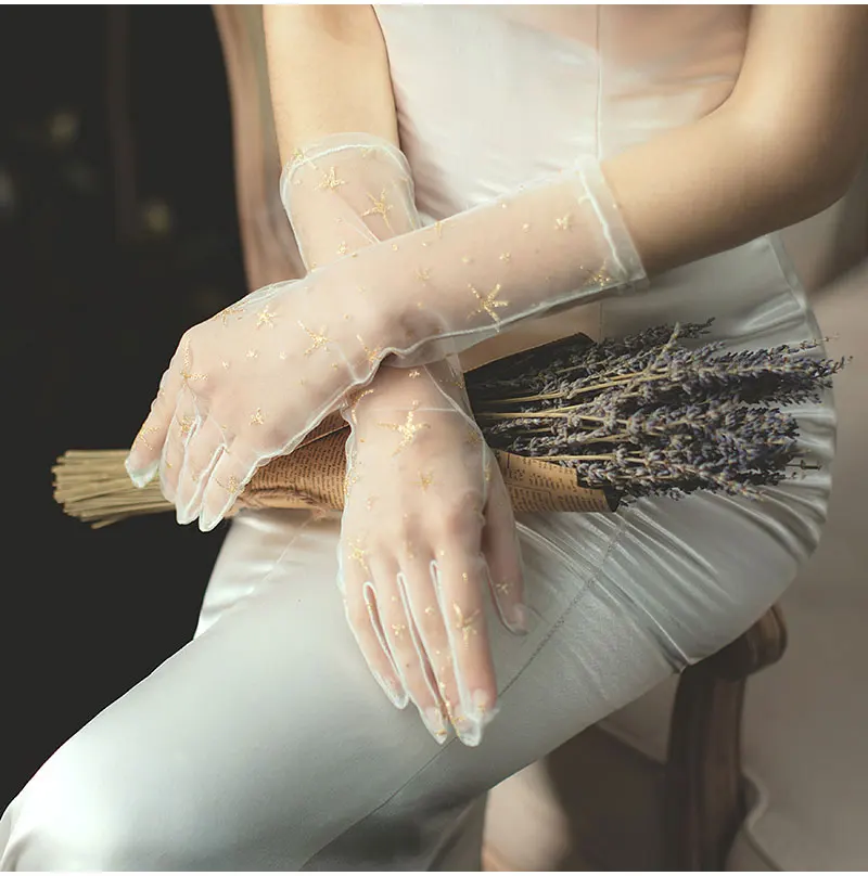 Guantes de novia blancos elegantes hasta el codo para boda, guantes largos de tul suave, estrellas doradas, guantes de dedo para graduación