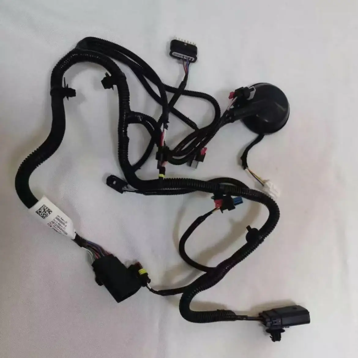 

Tesla accessories Model Y front gantry harness water tank frame wire harness 2489050-00-A