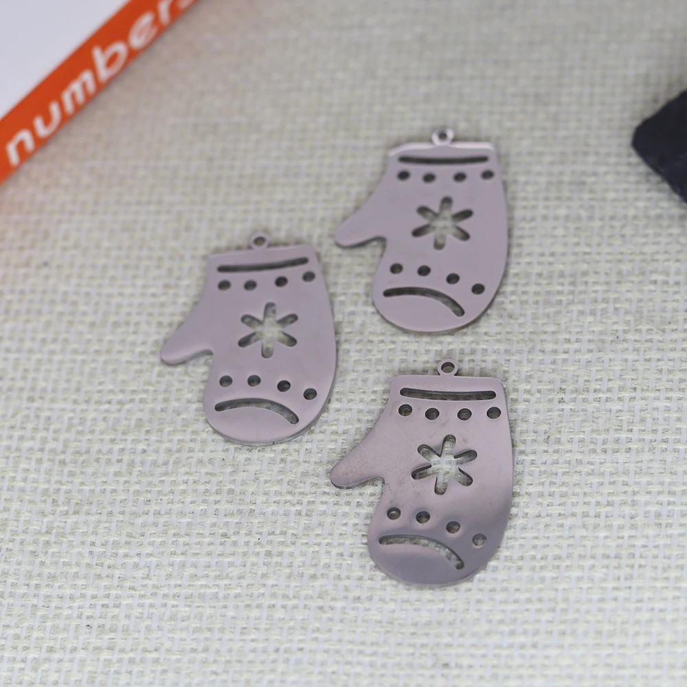 クリスマスのステンレス鋼のスノーフレークグローブ,ネックレス - Jewelry Making Gloves のレビューと価格