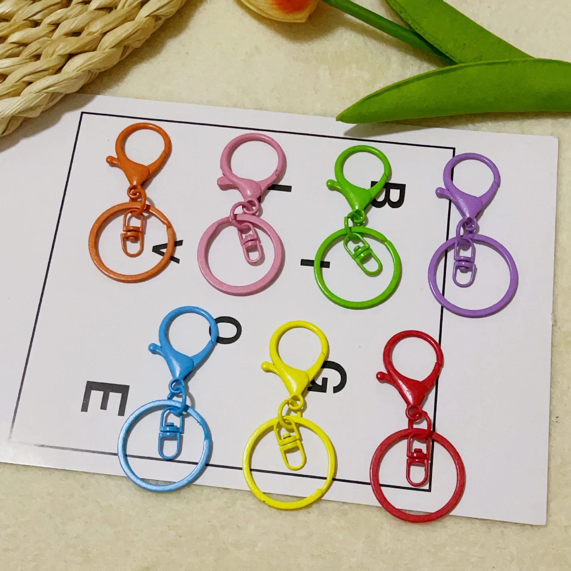 Private Customization, Candy Color 8-character Buckle Keychain Accessories Contact Customer Service for Free Replacement