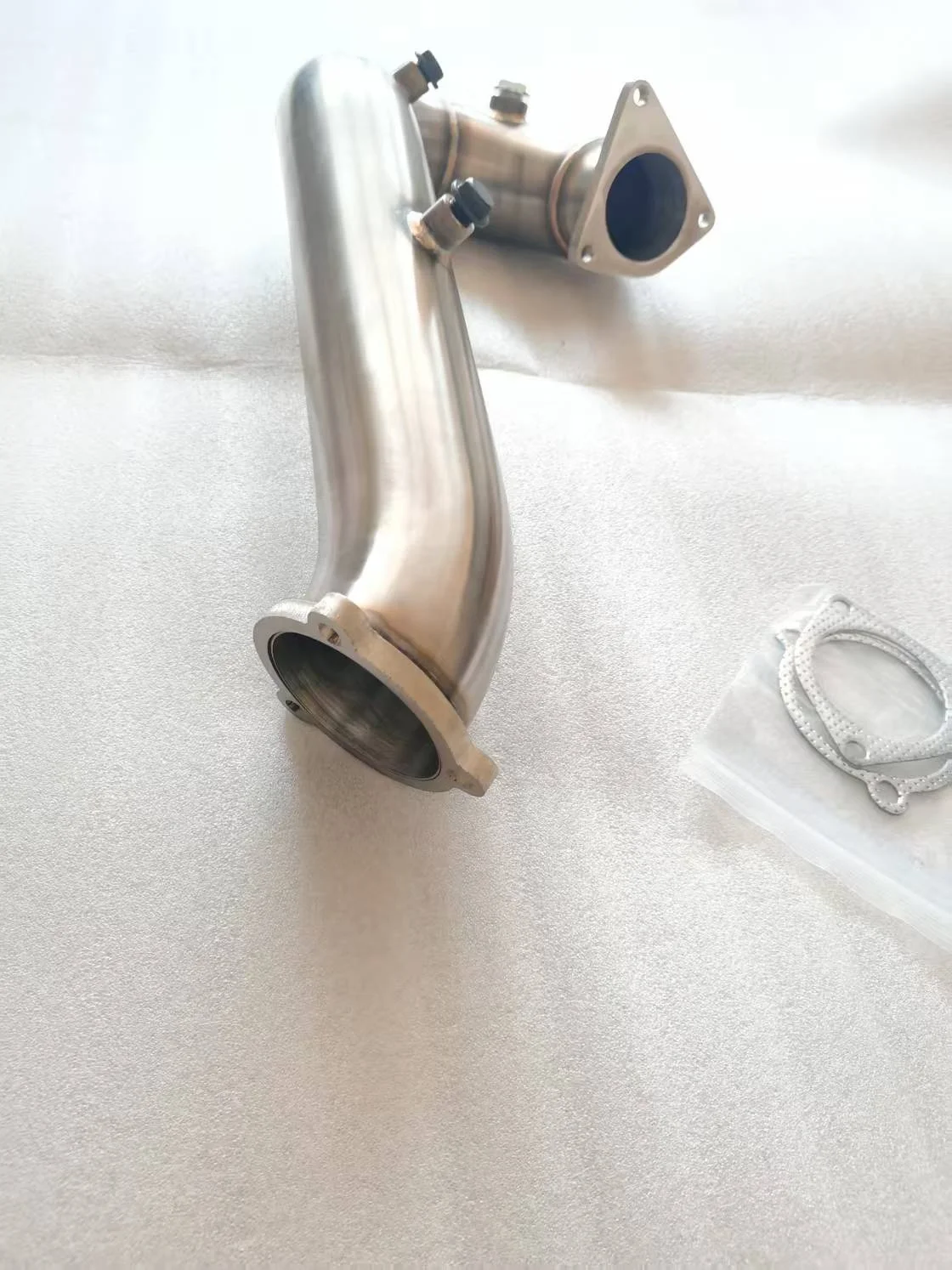 UDI A4 A5 B8 Q5 2.7 3.0 TDI 2007-2013用ダウンパイプ