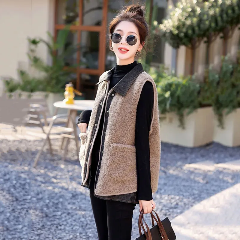 

Faux Lamb Wool Stitching Denim Vest Jacket Women 2025New Autumn Fashion Sleeveless Waistcoat Vest Coat Female Casual Ladies Tops
