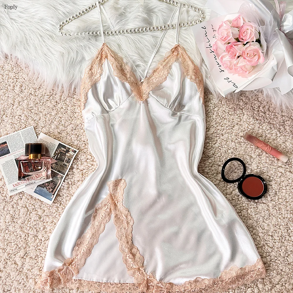 

Women's Nightgown Satin V-Neck Lace Sleepwear Nightdress Summer Thin Shoulder Strap Trim Chemise Comfy Sleepwear Mini Nightdress