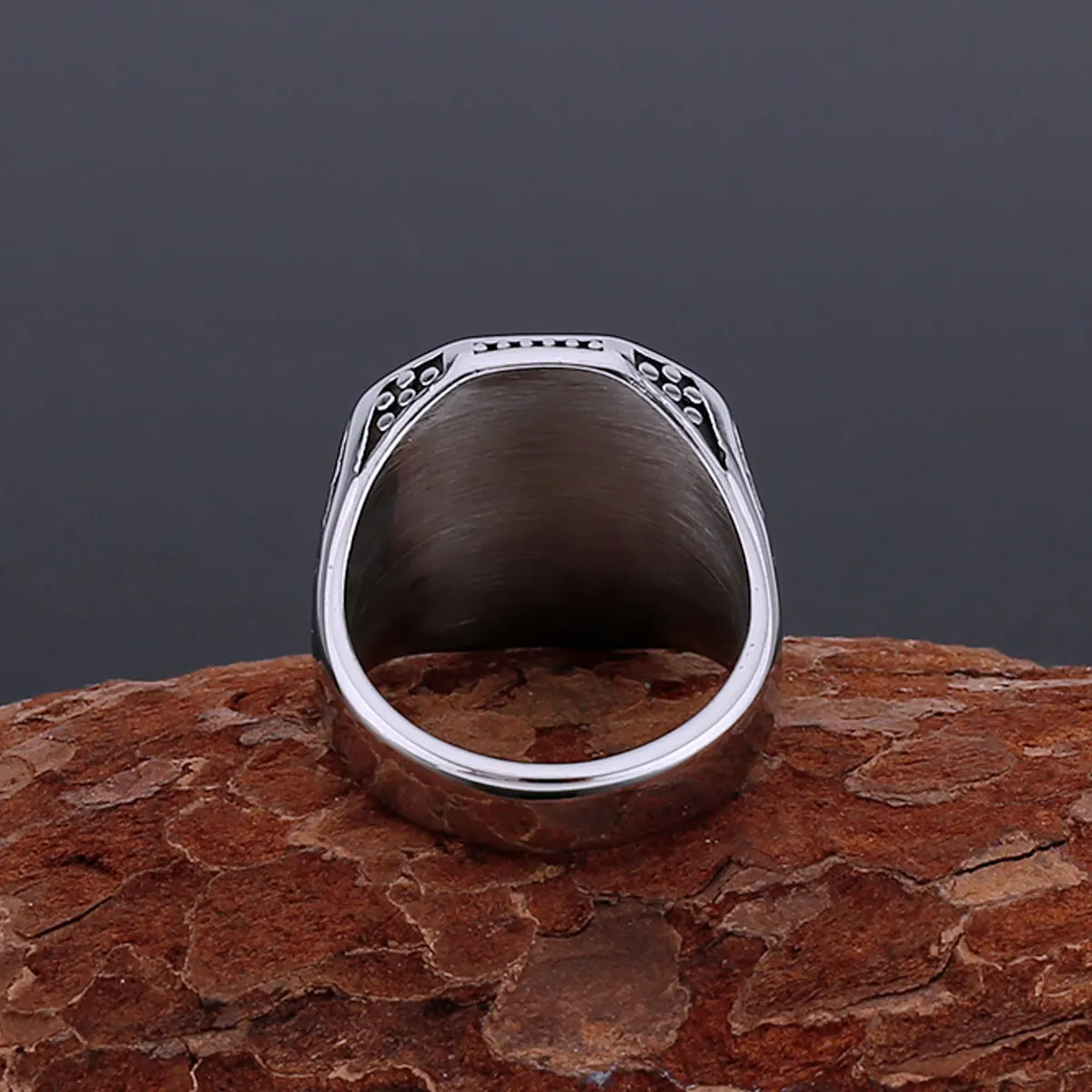 Stainless Steel Masculine Men Animal Bear Paw Pattern Ring Vintage Nordic Celts Totem Endless Knot Ring Gift for Boyfriend