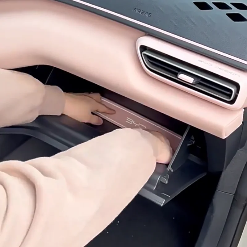 Suitable for BYD Seagull Car Door Slot Storage Coaster Silicone Anti-slip Mat Car Interior Interior Anti Dirty Accessories
