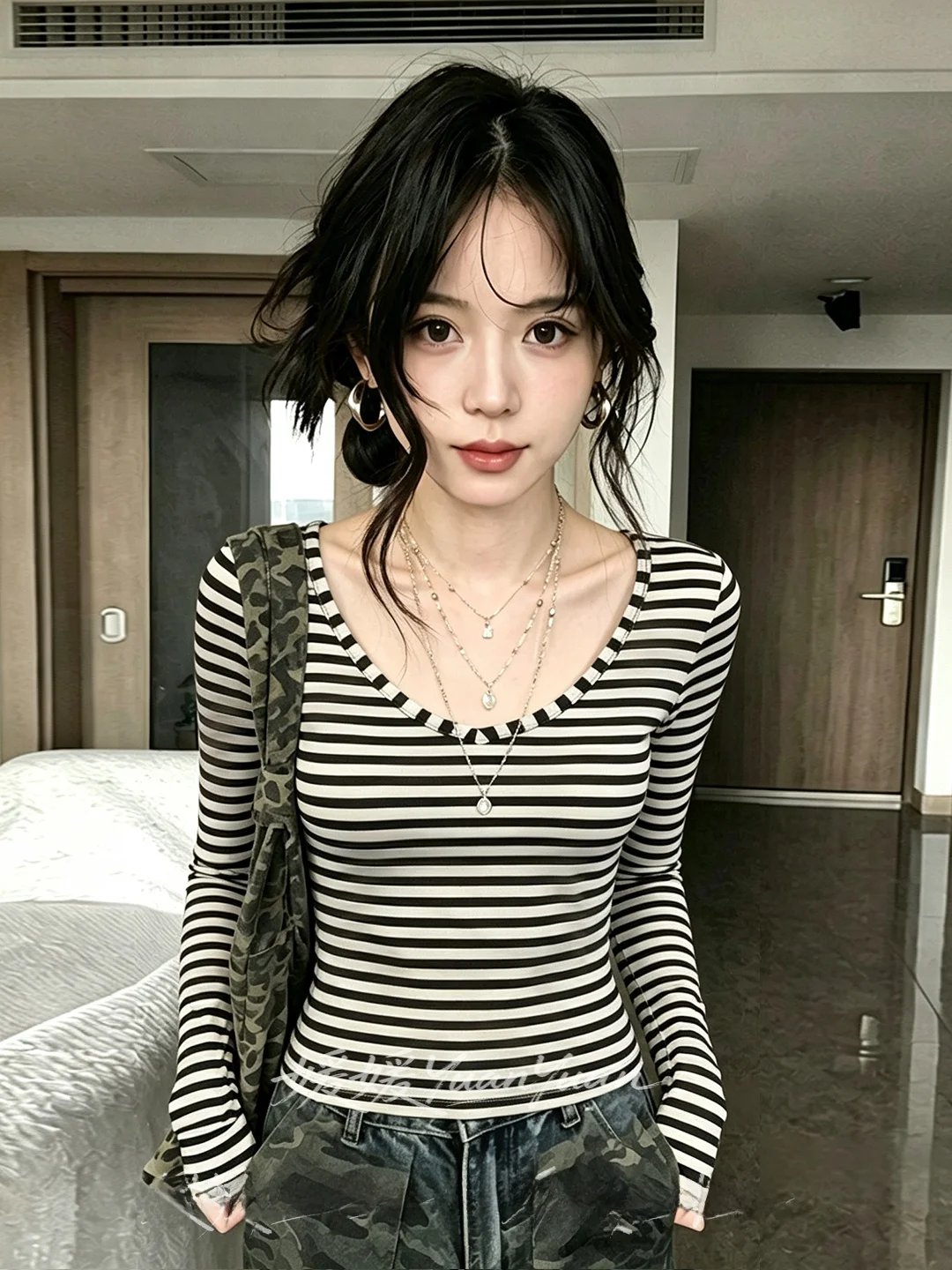 Slim Fit Long Sleeve V-Neck T-Shirt Color Block Striped Elastic Base Shirt Sexy Girl Top Breathable Comfortable Polyester Fabric