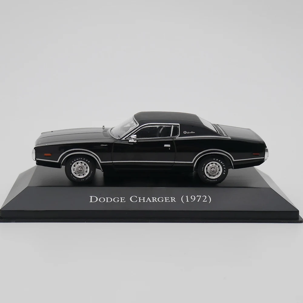 Ixo 1:43 Dodge Charger 1972 Diecast Car Model Metal Toy Vehicle