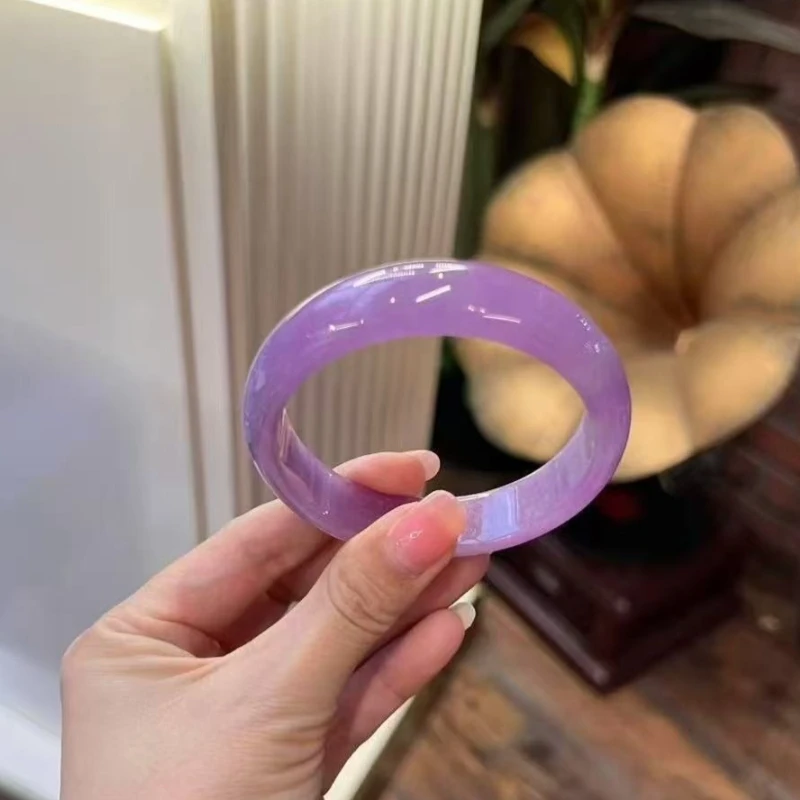 

Natural Ice Glutinous Violet Women's Bracelet, Elegant and Versatile Jade Bracelet