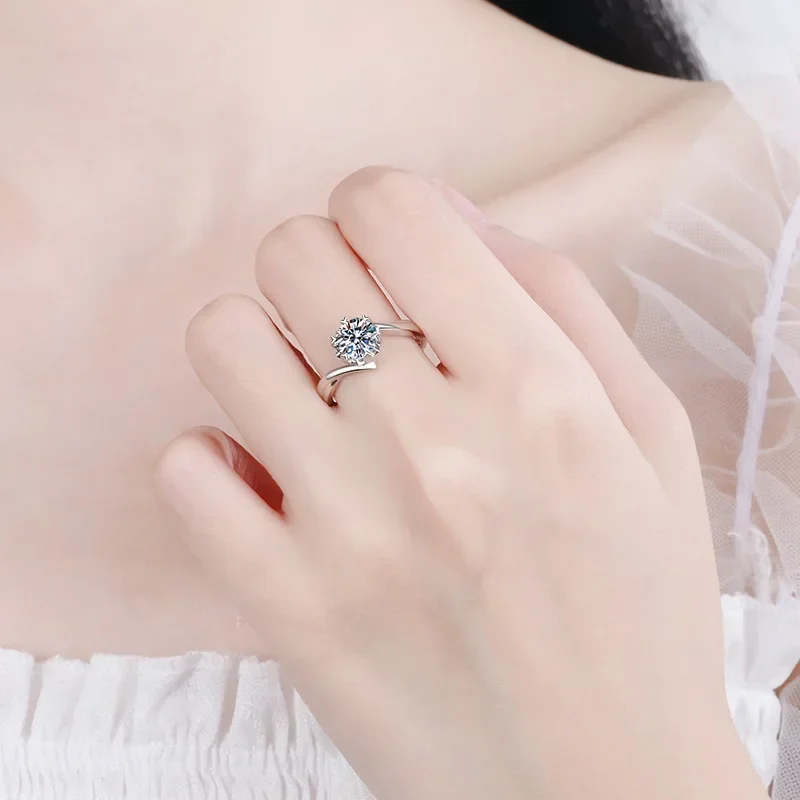 Exquisite Store PT950 Platinum Snowflake Heart shaped Six Claws Wedding Band Twisted Engagement Rings 0.5/1/2CT Moissanite Gift
