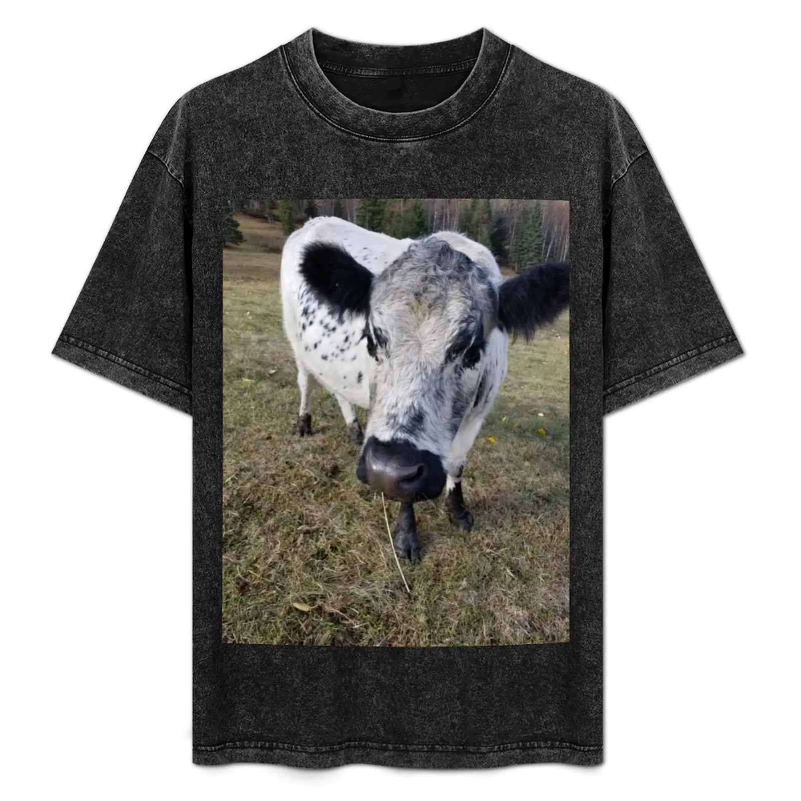 

White and Black Cow T-Shirt Casual Simple Design Short Sleeve Shirt