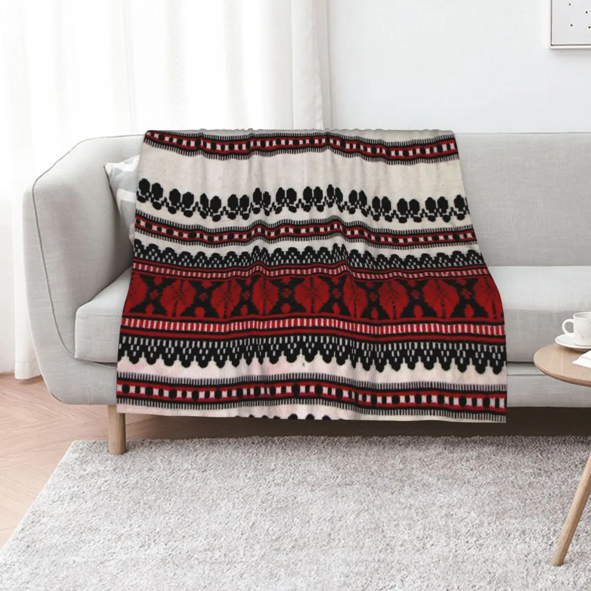 Traditional romanian style Throw Blanket Soft Sherpa Fleece Warm Blanket for Winter