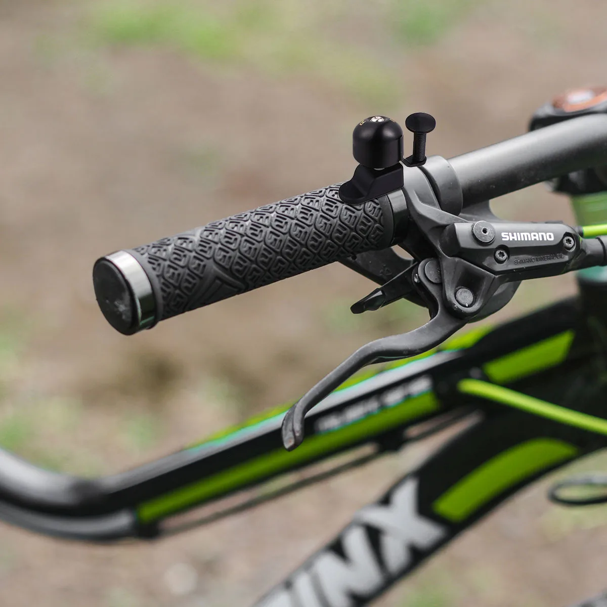 1Pcs High Volume Copper Road Bike Bell Premium Material Loud Ring Safety Bell Cycling Equipment Hand Ringing Bike