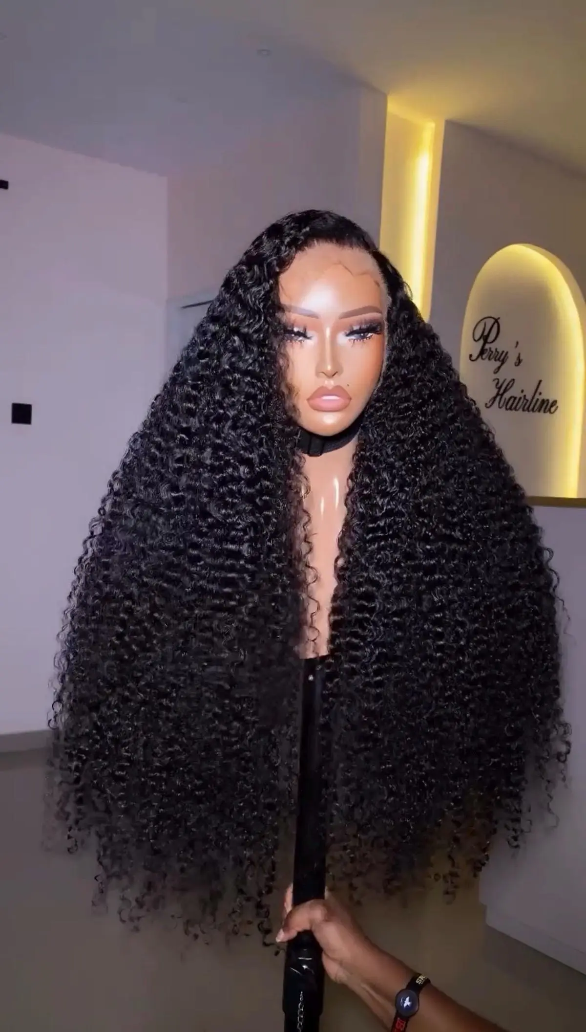 

Парик из натуральных волос с глубокой волной, 260% плотность, 38-42 дюйма, без клея, готовый к носке, с кружевной застежкой 5x5, 13x4, 13x6, не требует клея, готов к использованию.