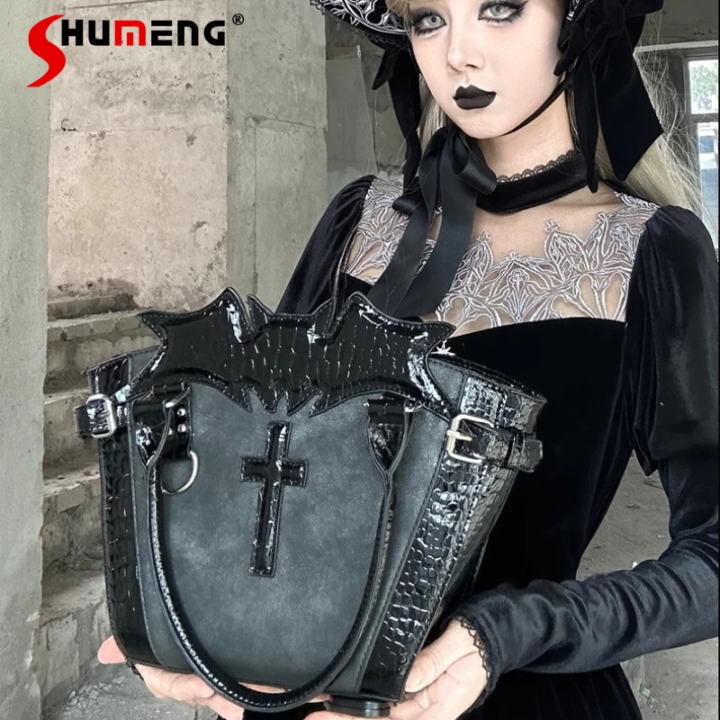 هالوين كرنفال كوس حقيبة يد سوداء ثقافة فرعية الإنتاج الضخم لوليتا أجنحة الخفافيش الحلو كول حمل حقيبة Harajuku Y2K حقيبة كروسبودي