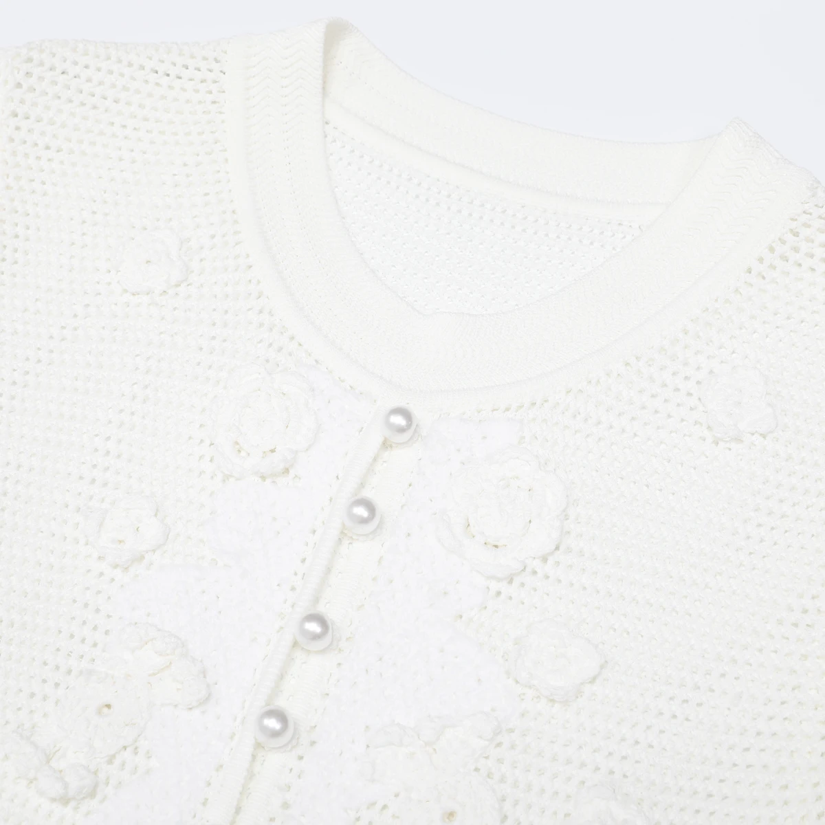 LEOSOXS Women Summer Short Sleeve Knitted Dress Slim Fit Heavy Embroidery Pearl Button Elegant Commuter Casual Ladies Dress
