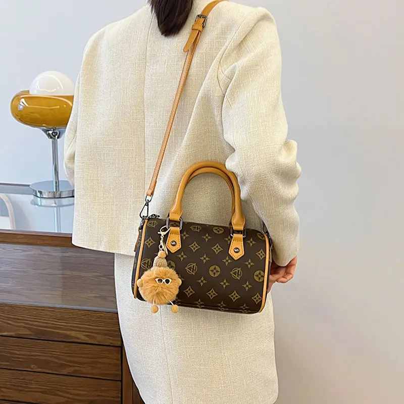 23*15*13 سنتيمتر حقائب النساء مصمم الفاخرة Crossbody الكتف المحافظ حقيبة يد المرأة مخلب حقيبة تسوق سفر
