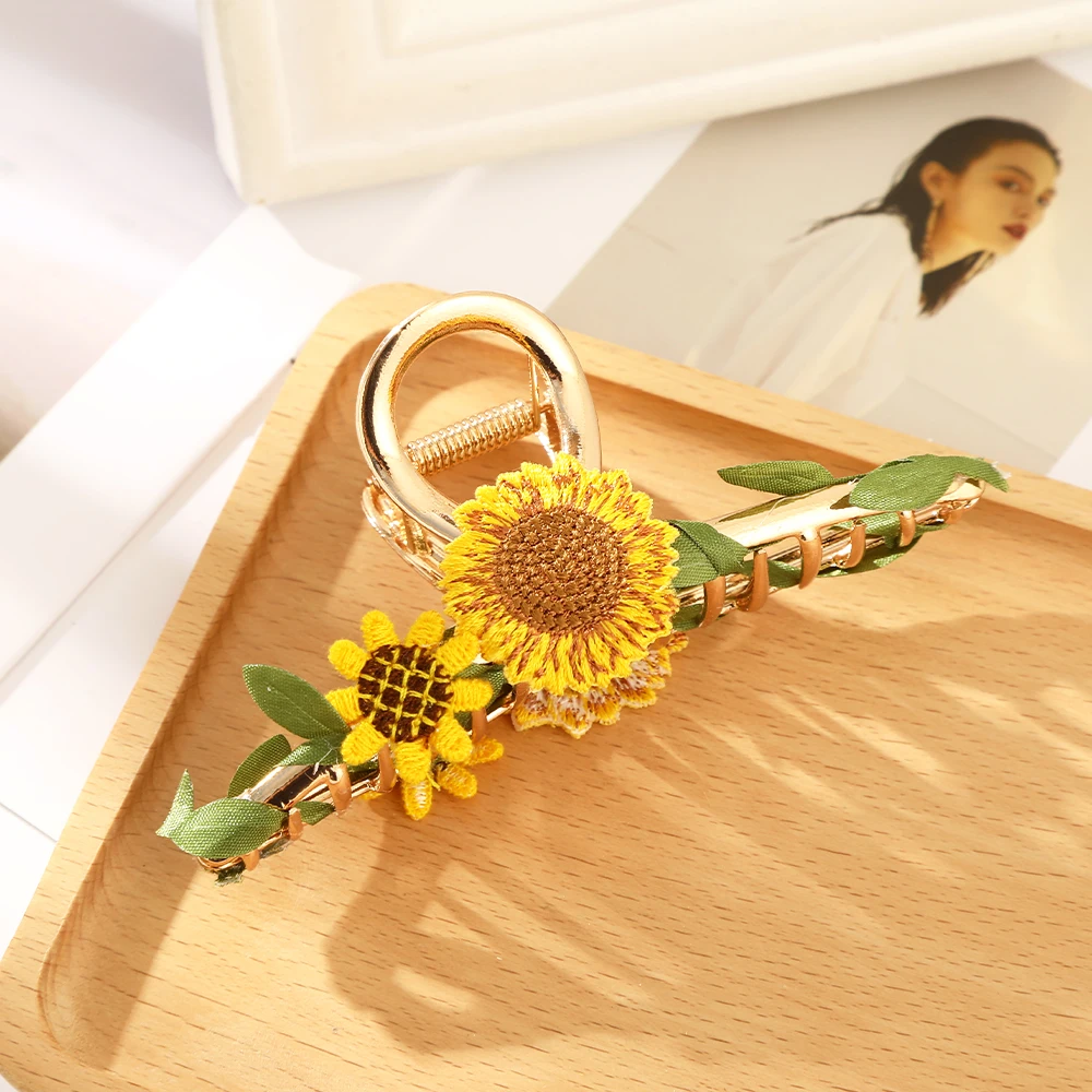 Sunflowers Hair Claw Hairpin New Vine Stripes Hair Clips Women Ponytail Hair Accessories Summer Fashion Hair Crab