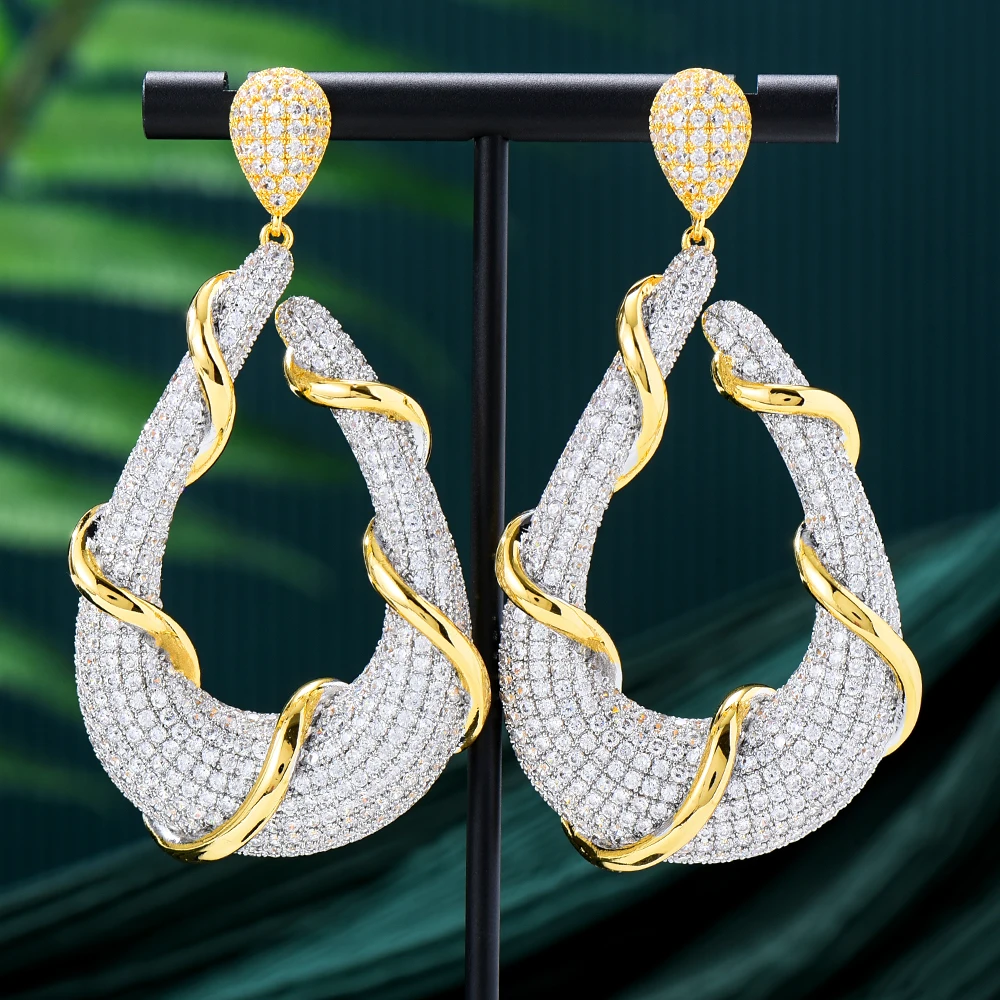 

Soramoore Earrings Dubai Luxury Trendy Big Earrings Bohemia Long Pendant Earring Women Sexy Girls Jewelry Fashion Bridal Gift