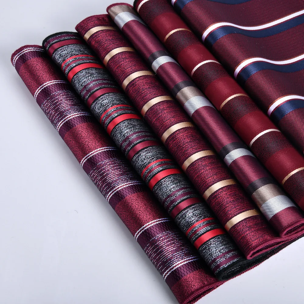 lenco-de-bolso-masculino-em-jacquard-listrado-vermelho-vinho-dobravel-para-terno-formal-para-noivo-casamento-negocios-e-ocasioes-de-festa