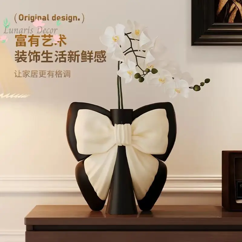 Personalized butterfly vase ornament French light luxury high-end living room entrance desktop decoration