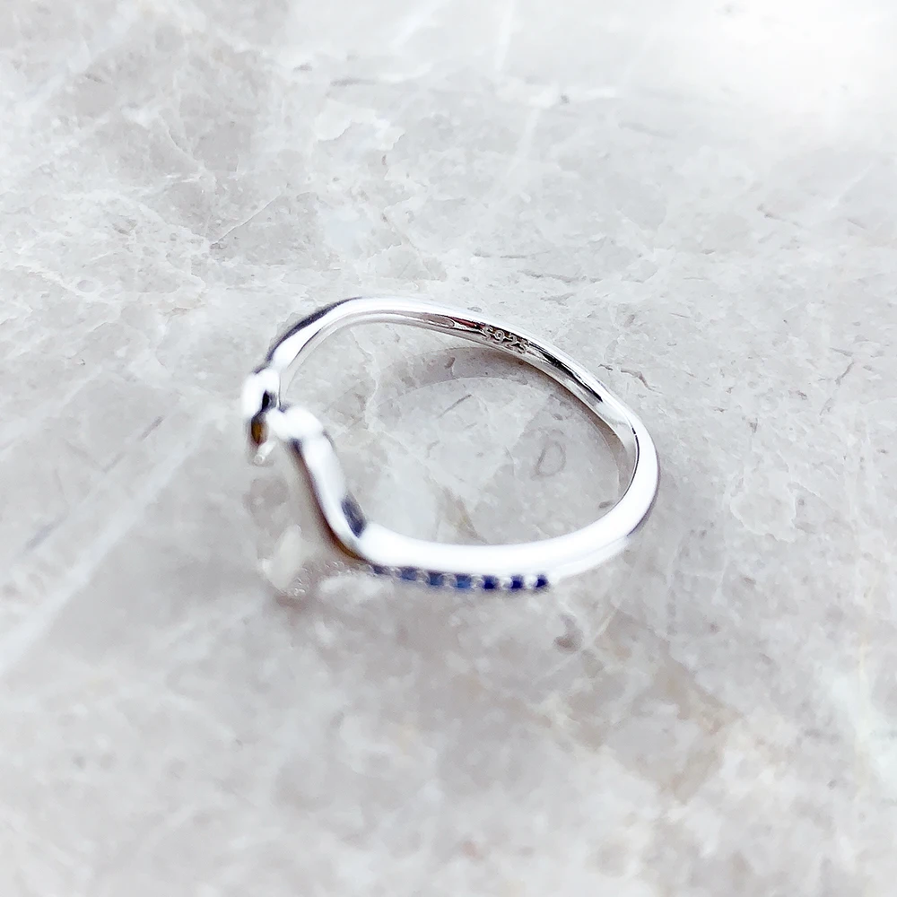 Women's 925 Sterling Silver Wave Ring with Blue Zircon